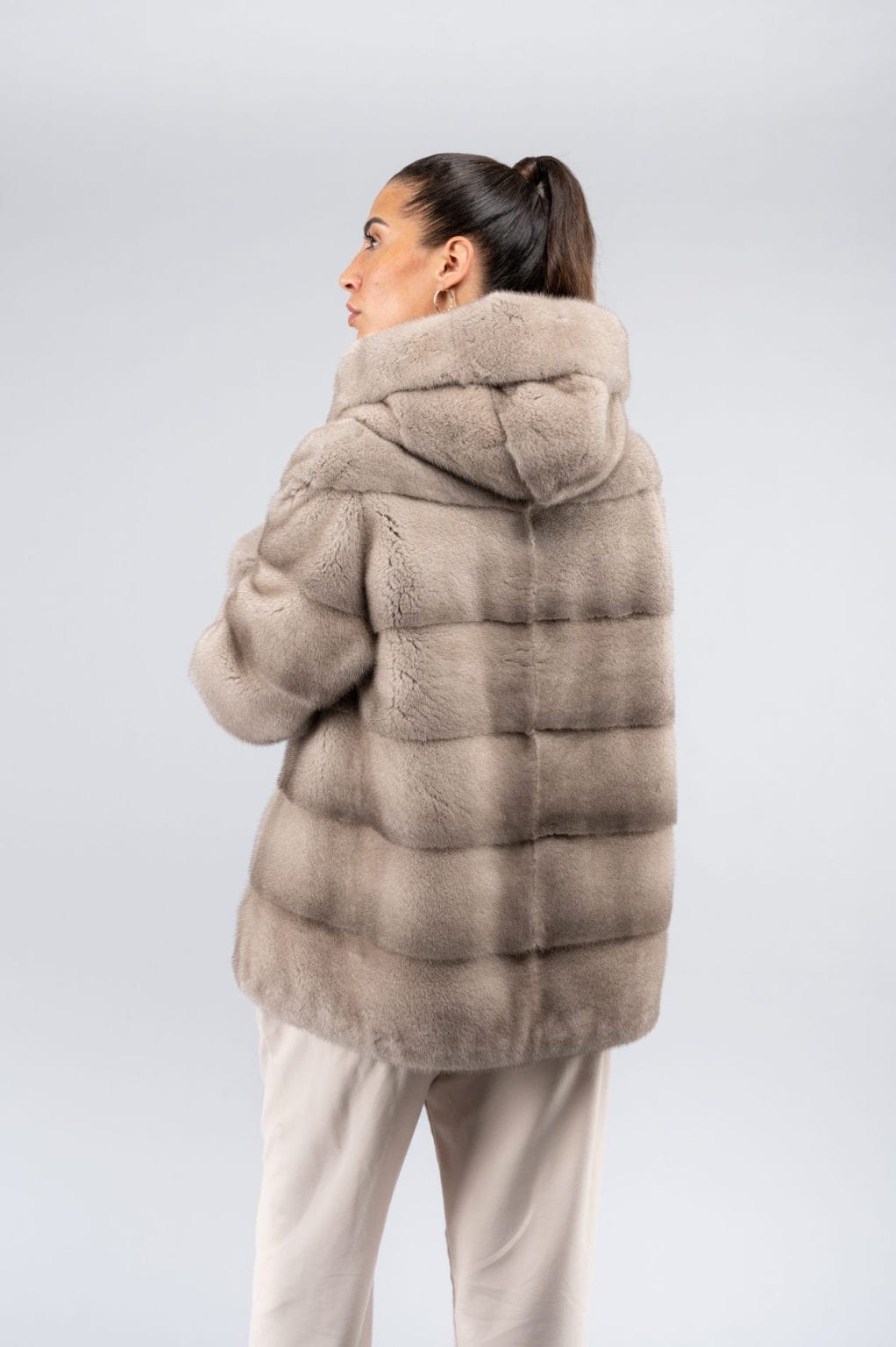 Pellicce in visione - made in Italy - qualità e stile unico