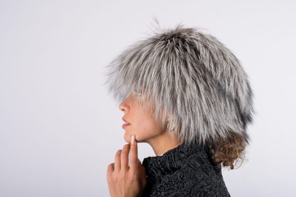 Colbacco in volpe argentata – grigio - immagine 3