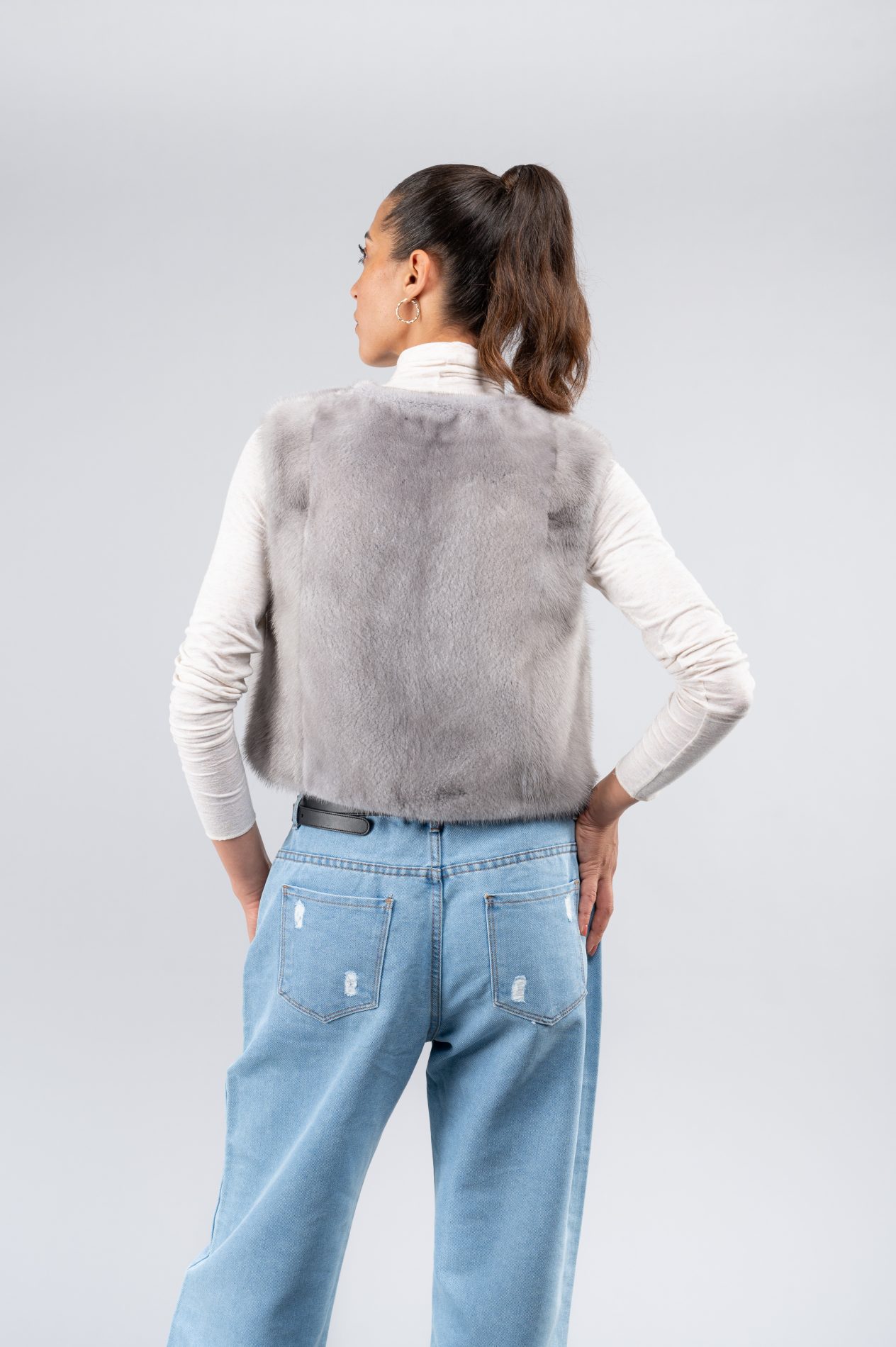 DRU019 gilet in visione silver blue corto (2) Gilet corto in visone Silver Blue - immagine 2