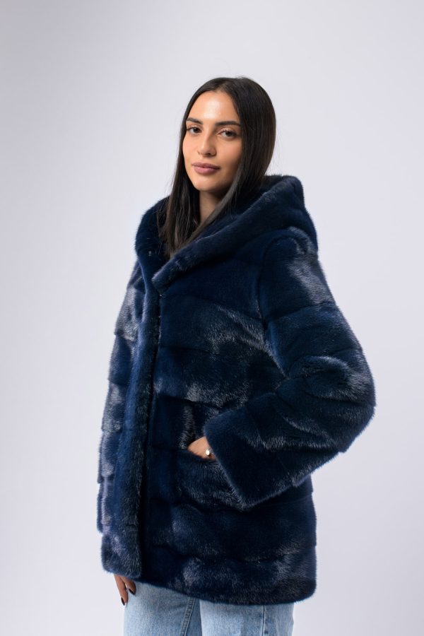 Giacca in visone blu con cappuccio - immagine 2