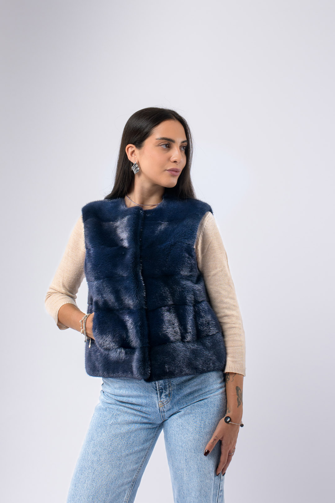 Drusola 25-09-25-170 Gilet corto in visione pregiato - immagine 1