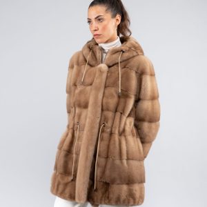 Parka in visone con cappuccio